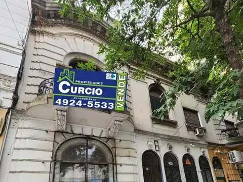 VENTA - Inmueble 6 amb c/ terraza, sin expensas - Flores