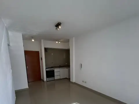 Departamento en Alquiler en Centro / Microcentro, $ 650.000