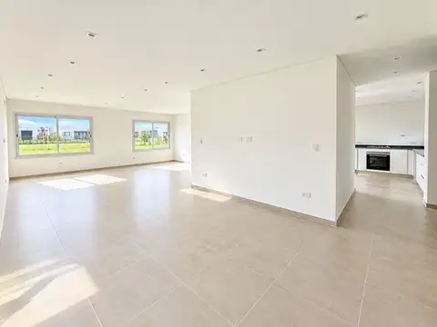 Casa 4 amb en Pilar del Este Barrio Santa Lucia