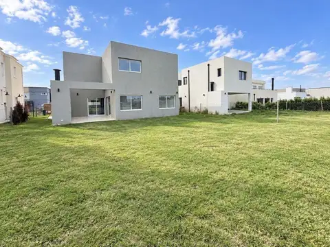 Casa en Venta A Estrenar
