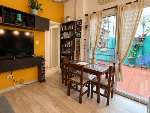 Depto Tipo Casa en Venta de 2 ambientes