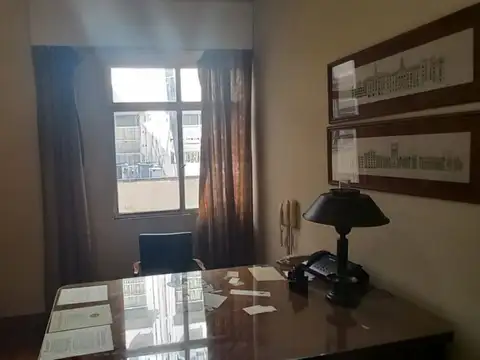 Oficina en Venta 50 años