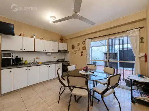 Depto Tipo Casa en Venta en Villa del Parque, USD 285.000