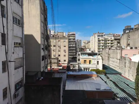Sarmiento al 2200