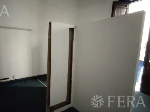 Oficina en Venta 80 años