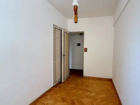 Venta 3 Ambientes Flores-Excelente ubicación