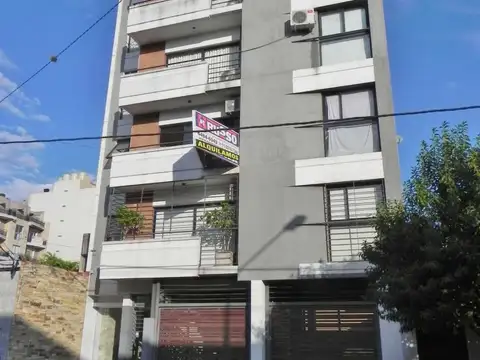 SALTA 2700, Piso 1