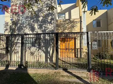 Casa en Venta en Neuquen, USD 380.000