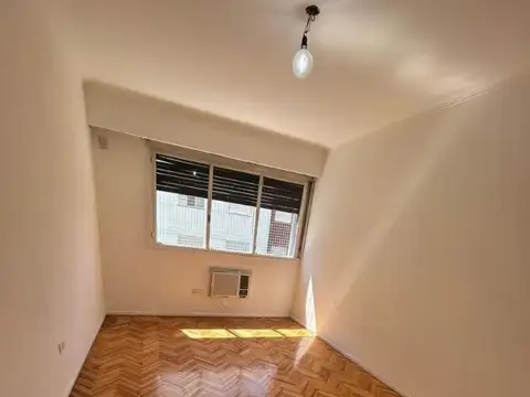 Departamento en Alquiler en Belgrano R, $ 590.000