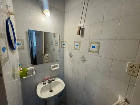 VENTA CASA 1 DORMITORIO. B° GENERAL PUEYRREDON.