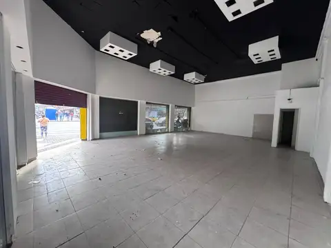 Local en Alquiler en Centro, $ 4.000.000