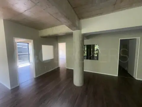 Oficina en alquiler en Barrio Parque Leloir