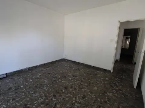 Depto Tipo Casa en Venta con 2 cocheras