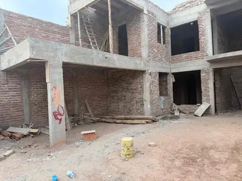 Depto Tipo Casa en Venta en Maipú, USD 90.000