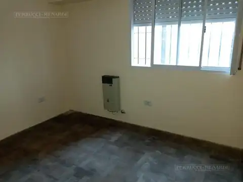 Depto Tipo Casa en Alquiler de 3 ambientes