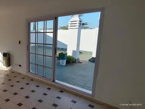 SEMI PISO CON TERRAZA PROPIA