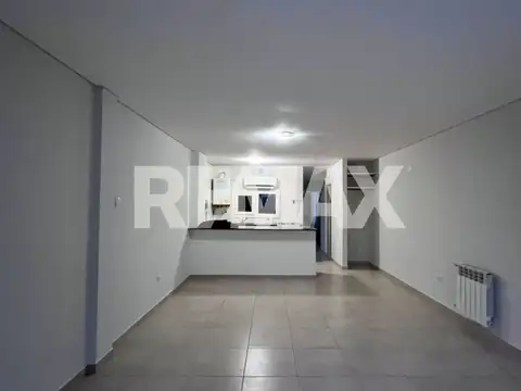 Depto Tipo Casa en Alquiler en Neuquen, $ 2.300.000