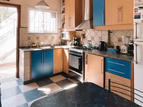 PH  CON  LOCAL A LA VENTA