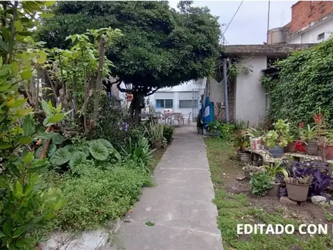 Casa 3 ambientes con 1 baño