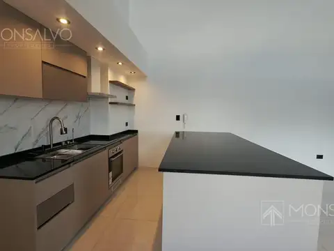 Depto Tipo Casa en Venta en Villa Ballester, USD 152.000