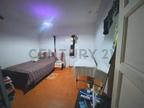 Casa en venta - 2 dormitorios - empalme graneros - Rosario - genova 6620