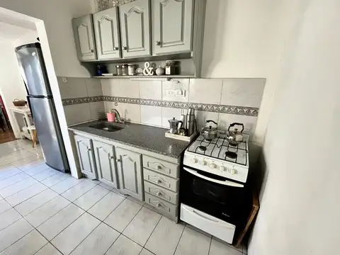 Casa 2 ambientes con 2 baños
