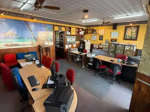 Alquiler local/oficina amueblada