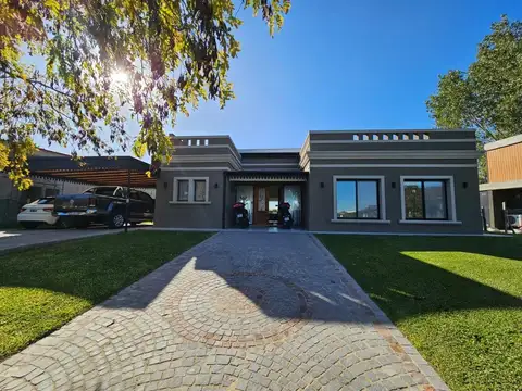 Casa en Alquiler en Ingeniero Maschwitz, USD 2.200