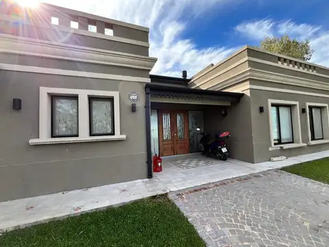 Casa en Alquiler de 3 dormitorios