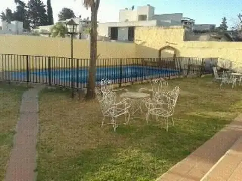 Depto Tipo Casa en Venta en Santa Rita, USD 450.000