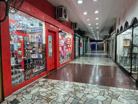 ALquiler Local en Galeria Rio de la Plata