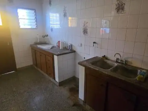 VENTA DE CASA EN PLENO CORAZÓN DE VILLA ELVIRA