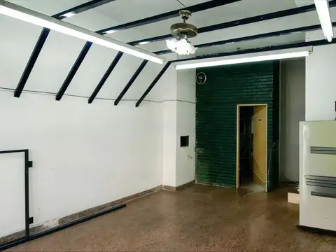 Local en Venta 30 años