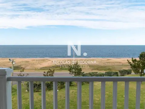 Casa en Venta en Playa Mansa, USD 7.500.000
