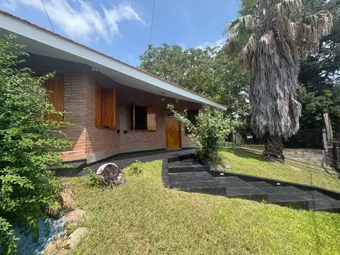 CASA 3 DORM CON PILETA C/GAS NAT  SOL Y RIO VC PAZ