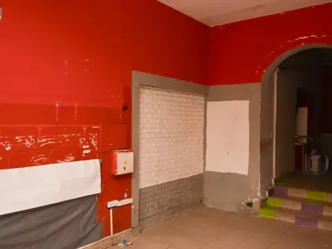 Local en Venta en Olivos, USD 105.000