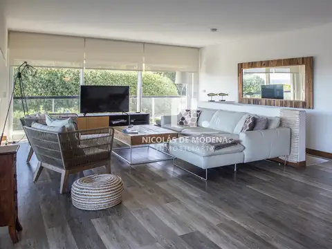 Tu Refugio Frente al Mar en Brava - Punta del Este, Departamento de 4 dormitorios en venta