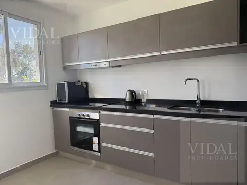 Casa en Venta en Garin, USD 154.900