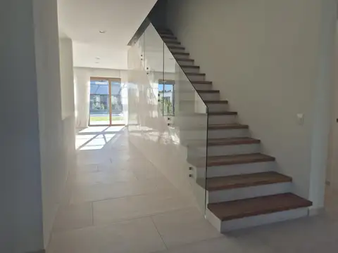 Casa en Venta en Nordelta Carpinchos, USD 740.000