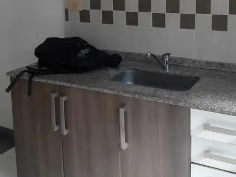 Departamento Monoambiente en alquiler - 1 Baño - Liniers