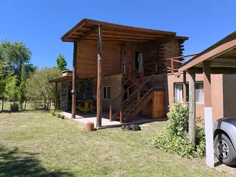 Casa 3 ambientes con 2 baños