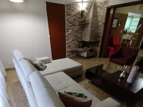 Casa en Venta en Barrio España y Hospitales, USD 149.000