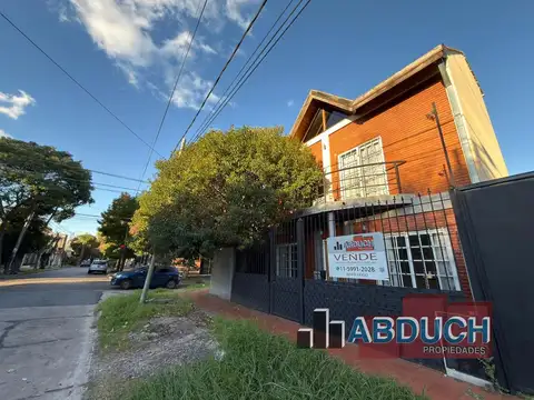 Casa - Venta - Argentina, General San Martín - ADELINA HUE 3508