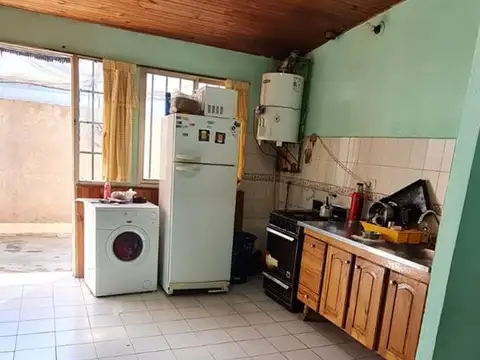 CASA EN VENTA EN B° PAULA ALBARRACÍN - PERDRIEL