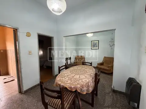 Depto Tipo Casa en Venta 50 años