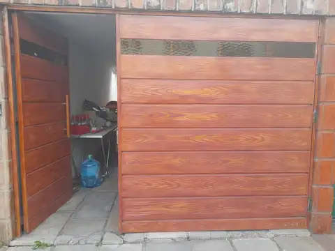 DEPARTAMENTO  2 DORMITORIOS PATIO Y COCHERA