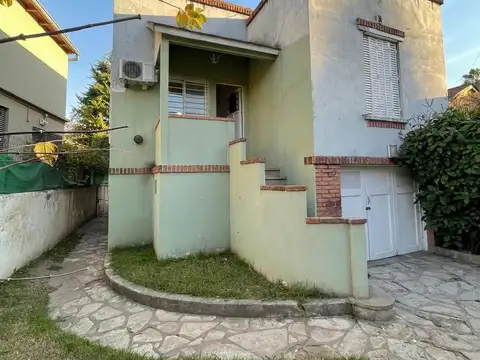 Casa 3 amb en Tigre Residencial con jardin enorme  Mucho pontencial!