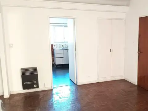 Güemes 3500, Piso 8