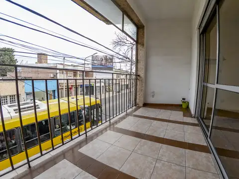 Departamento 4 ambientes con 1 baño