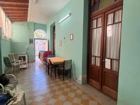 Depto Tipo Casa en Venta 70 años